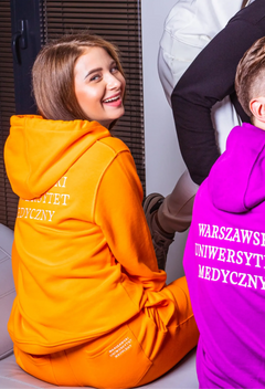 Bluzy uniwersyteckie WUM w różnych kolorach