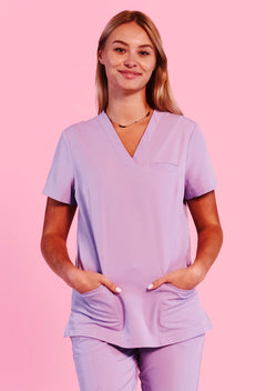 Bluza medyczna damska scrubs w kolorze Szczeklikowe Lilie, miękka, wygodna, premium